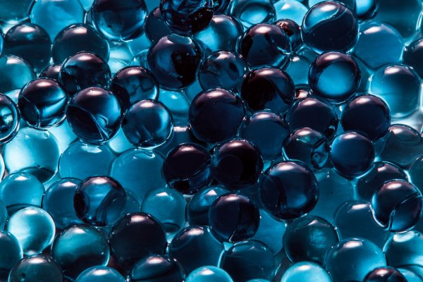 blue-abstract-balls-spheres