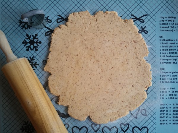 gluténmentes, tejmentes tepertős pogácsa recept - Pink Dust blog