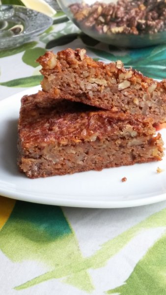 Húsvéti répatorta | Gluténmentes, tejmentes recept | Pink Dust blog