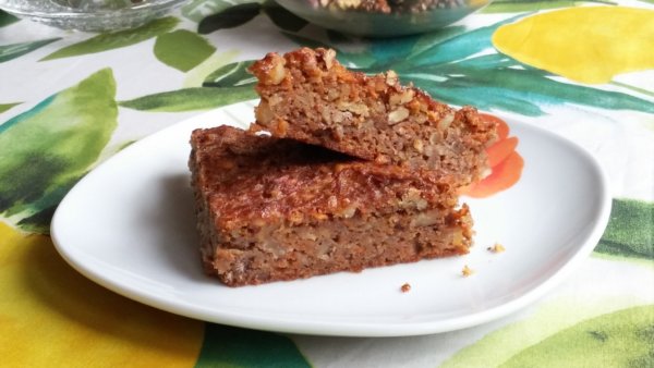 Húsvéti répatorta | Gluténmentes, tejmentes recept | Pink Dust blog